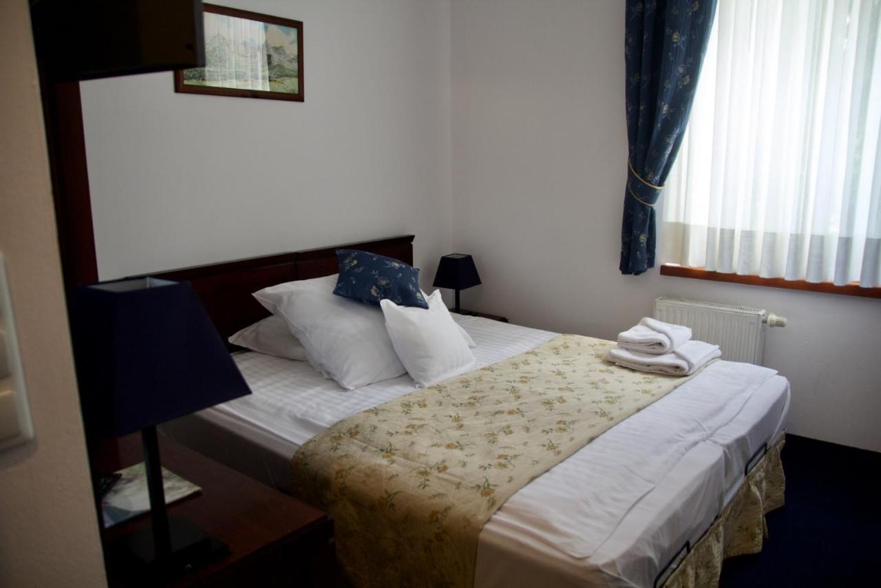 Hotel Patria Zakopane Centrum Bagian luar foto