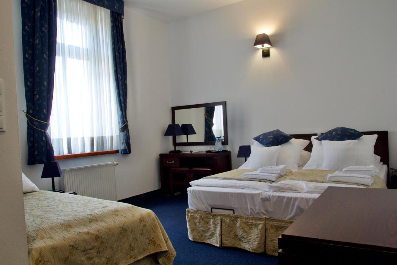 Hotel Patria Zakopane Centrum Bagian luar foto