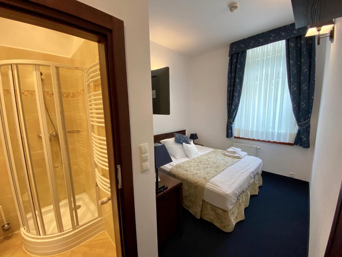 Hotel Patria Zakopane Centrum Bagian luar foto