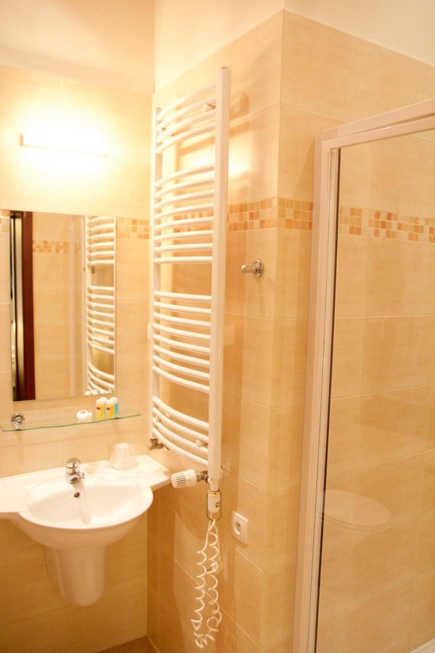 Hotel Patria Zakopane Centrum Bagian luar foto