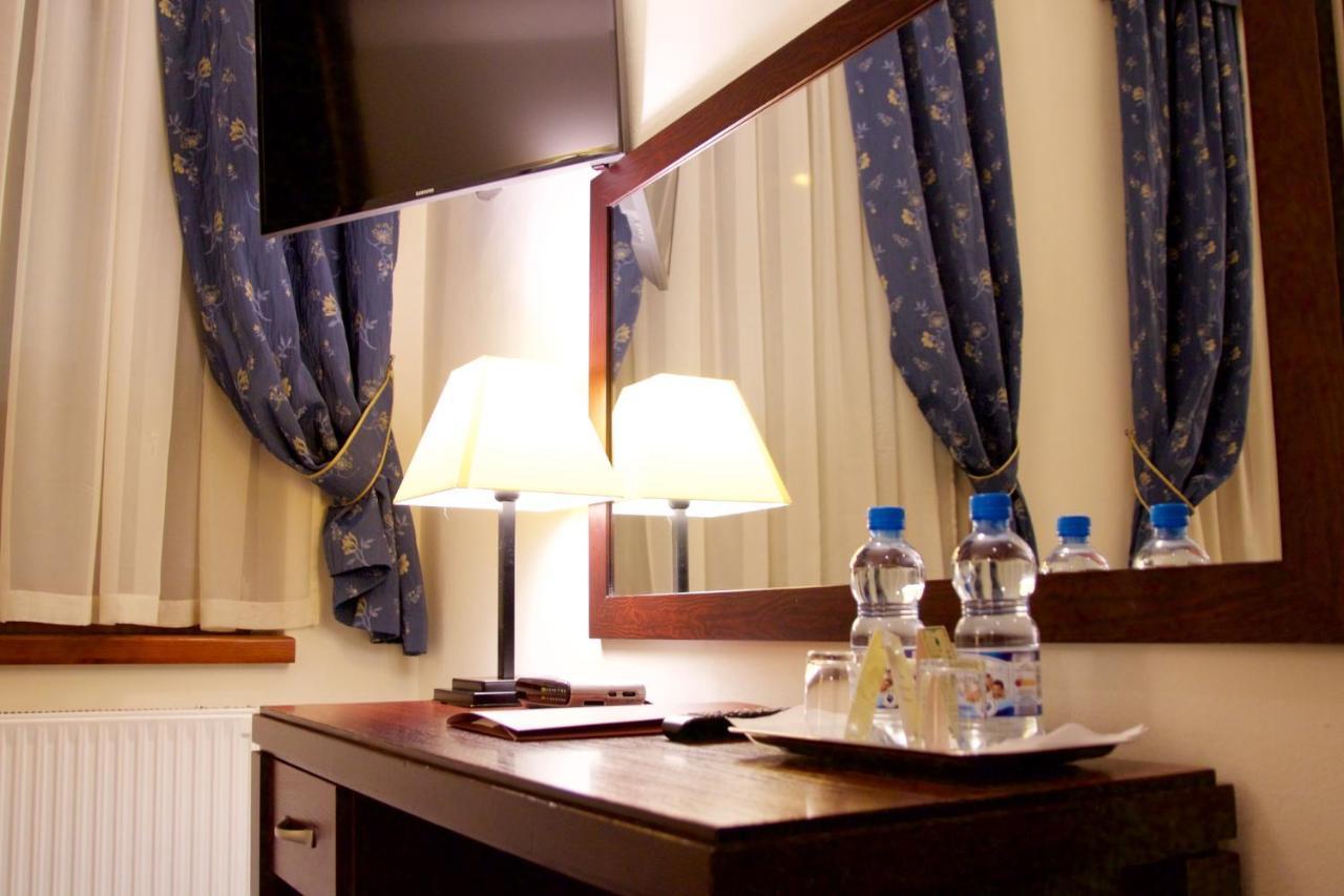 Hotel Patria Zakopane Centrum Bagian luar foto