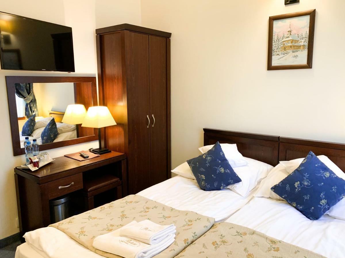 Hotel Patria Zakopane Centrum Bagian luar foto